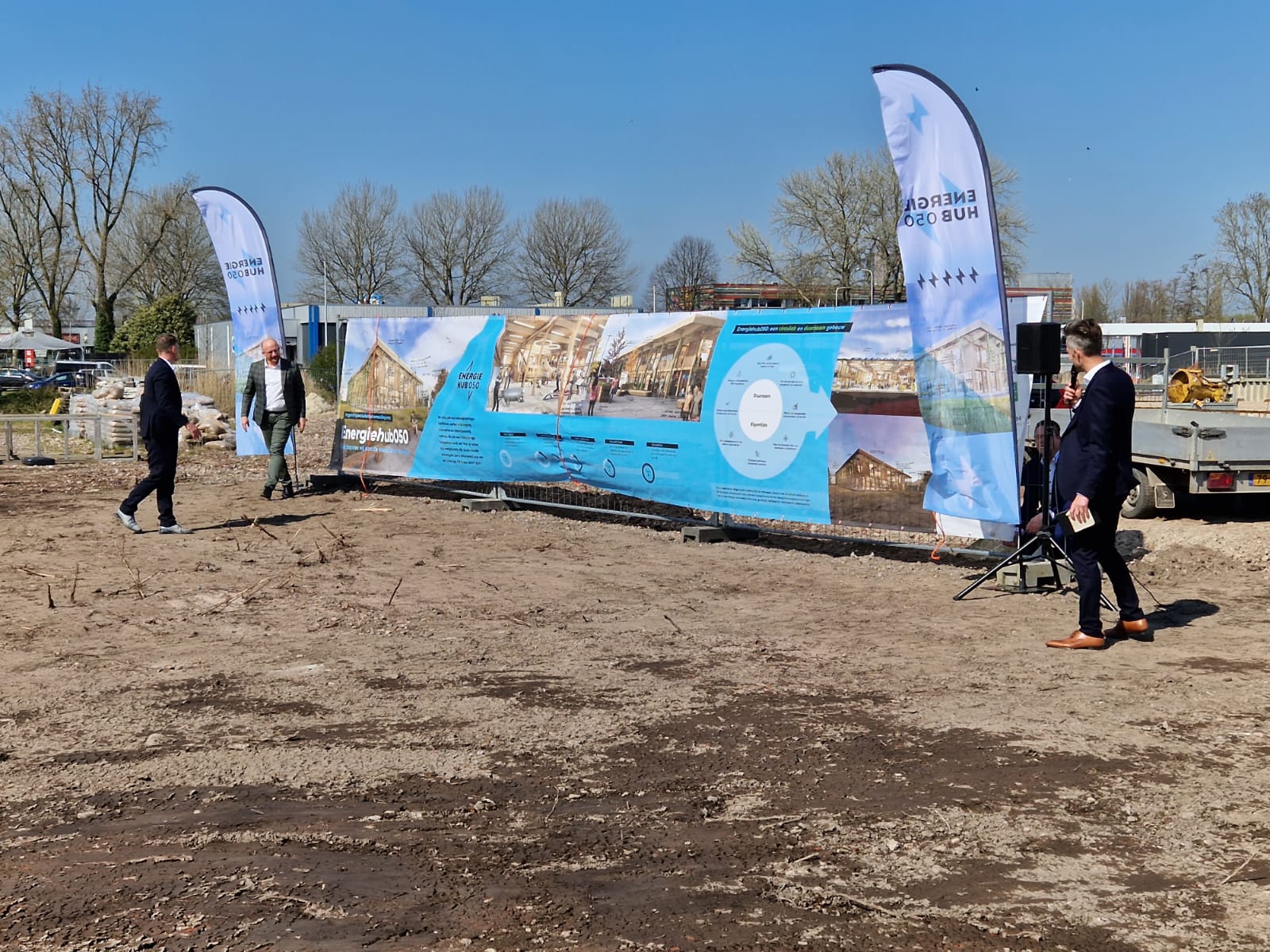 Feestelijke start bouw Energiehub050